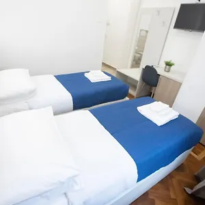 ** Bed and breakfast Hall In Italia